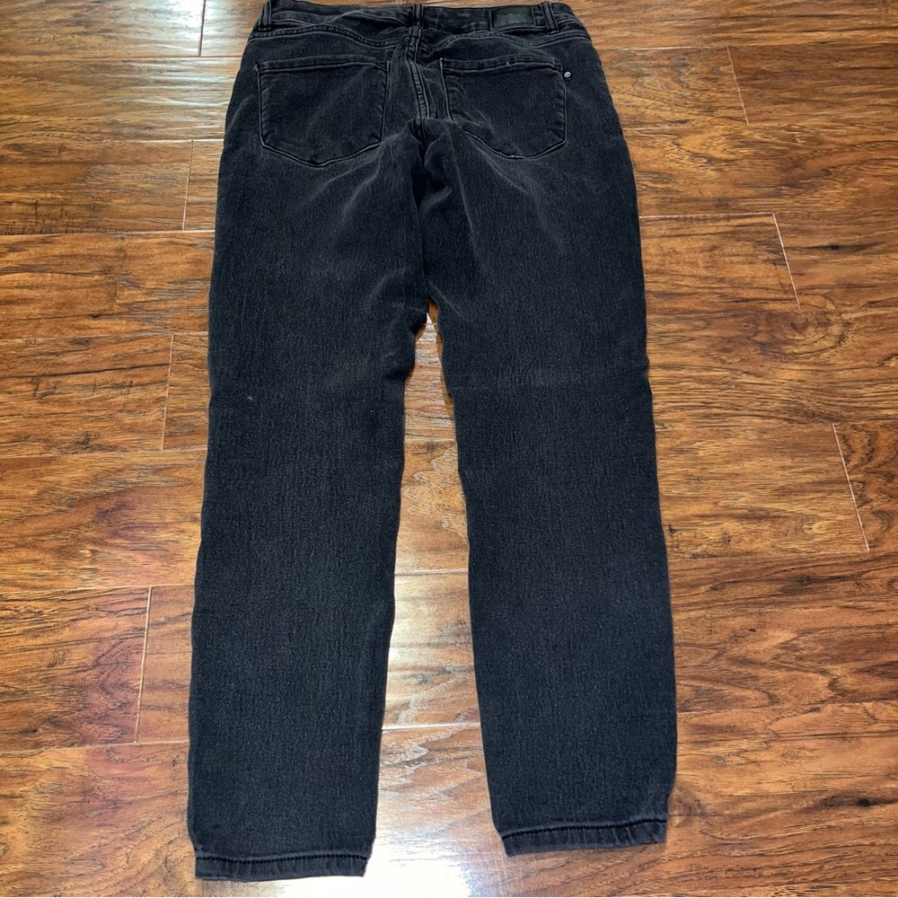 Tahari Women's Black Skinny Pants - Picture 4 of 5